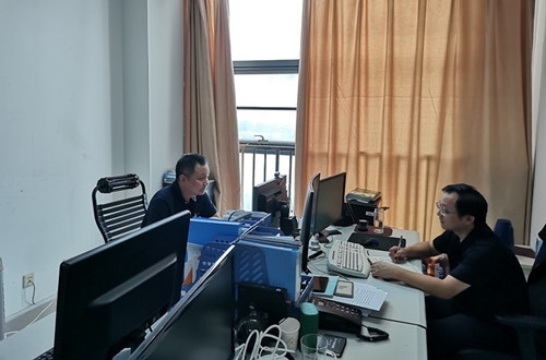 主题党日3.jpg 主题党日3.jpg