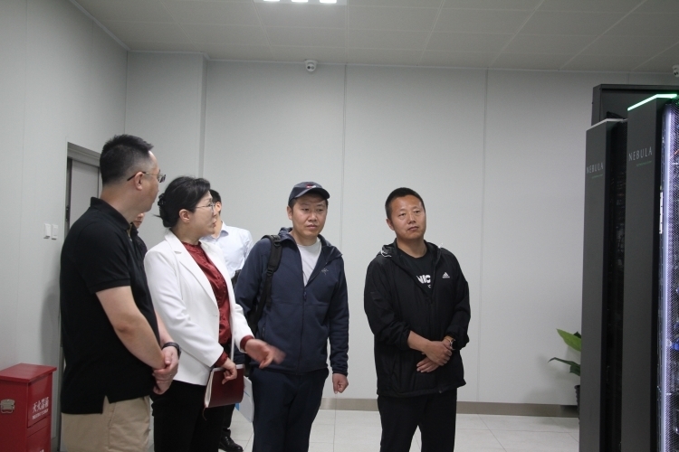 调研交流4.jpg 调研交流4.jpg